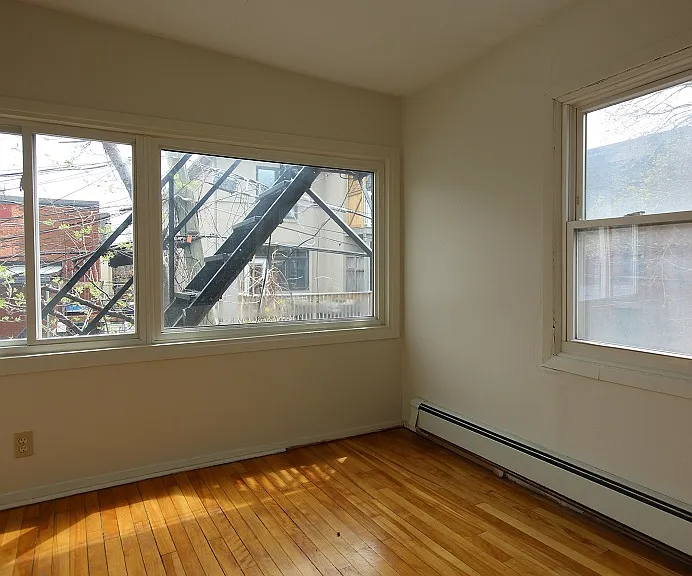 168 1st Ave #1 — Photo 3