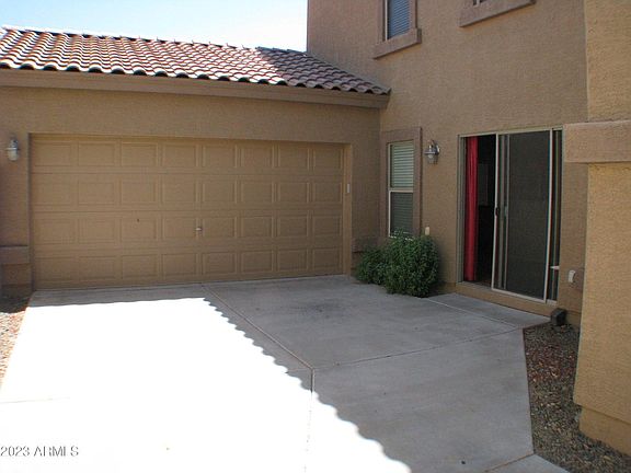 3rd image of 2613 E Hawken Way