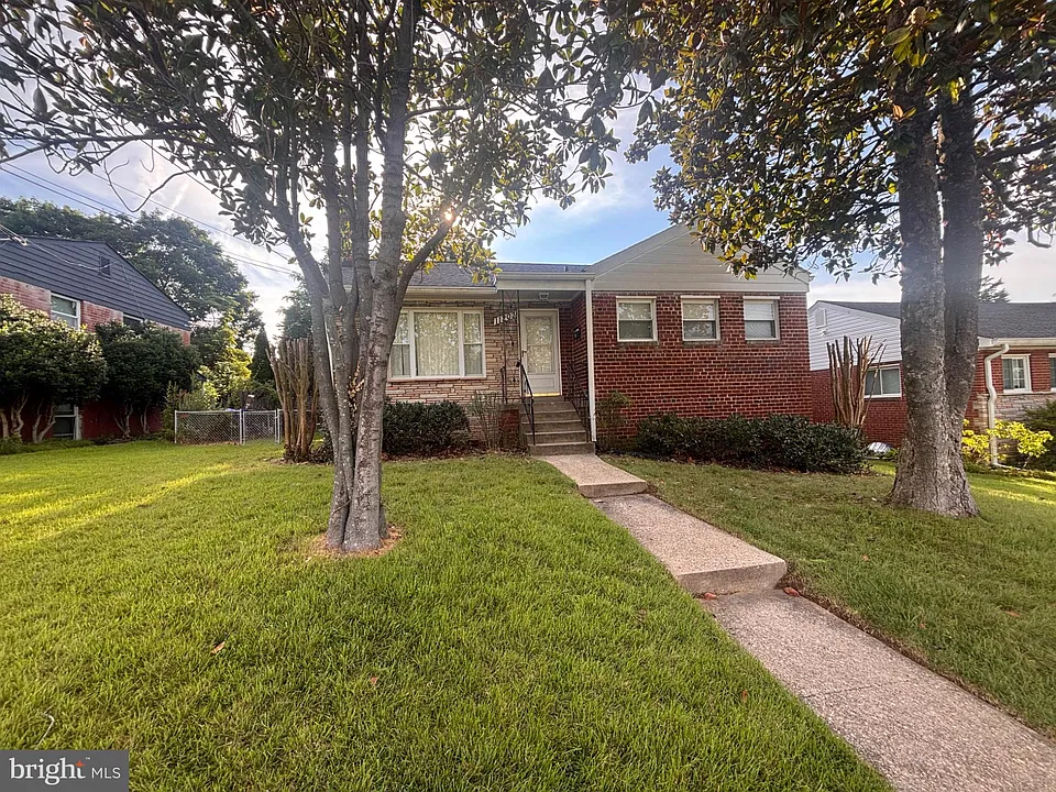11203 Dodson Ln