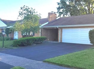 422 Susan Rd, Harrisburg, PA 17109