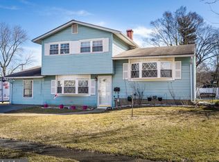 1306 Grayrock Rd, Newark, DE 19713