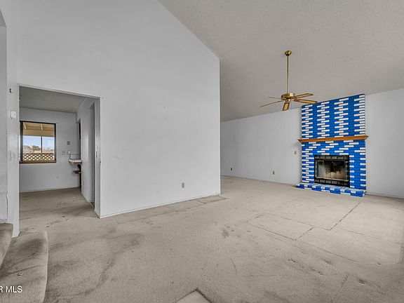 3rd image of 9848 Karen Ave