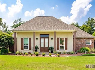 4101 Roseland Dr, Port Allen, LA 70767
