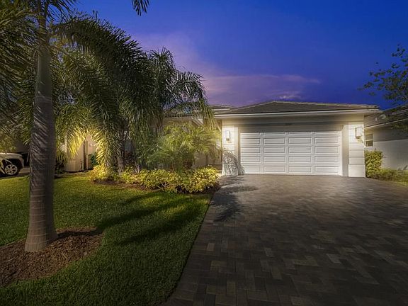4th image of 10949 SW Sunray St