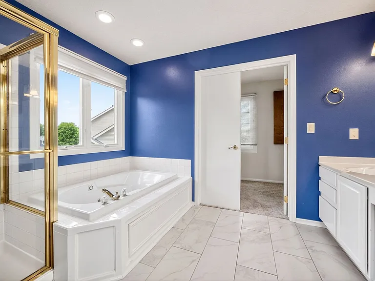 5226 SE 31st Ct — Photo 24