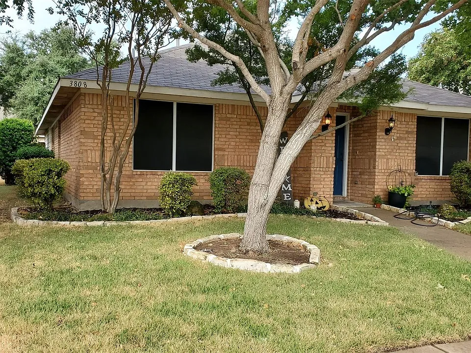 3808 Aloe Dr