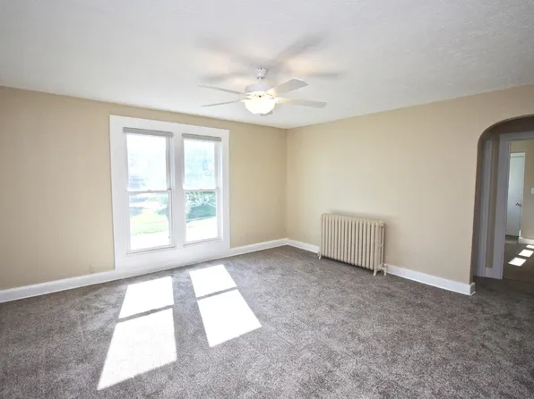 304 Bluff St, Beloit, WI 53511