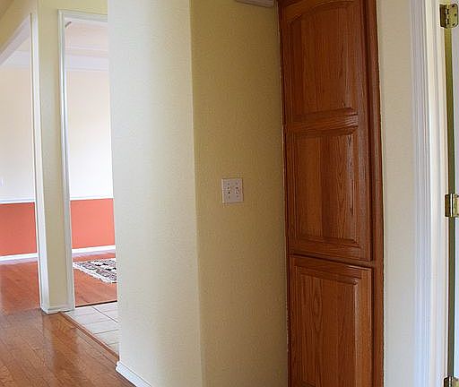 4th image of 7810 N 128th Ave E
