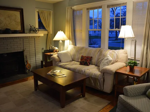 (undisclosed Address), Detroit, MI 48215