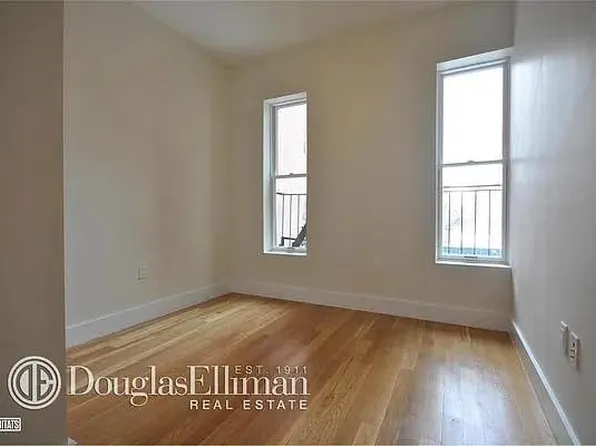 576 Marcy Avenue image 18 of 39