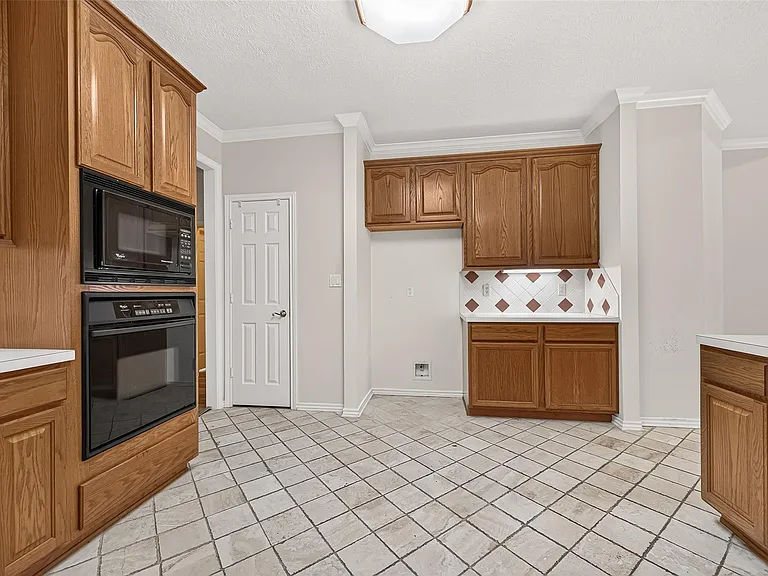 2314 Carriage Run E — Photo 27