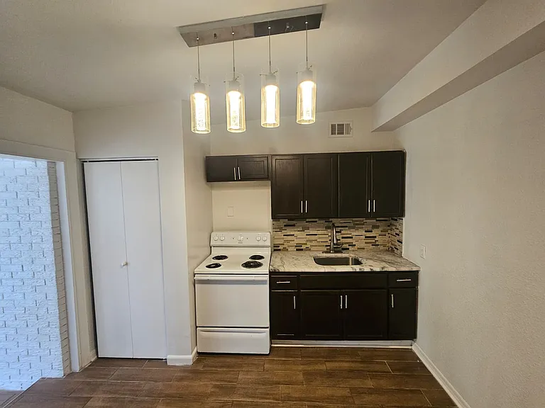 8617 3rd Ave — Photo 10