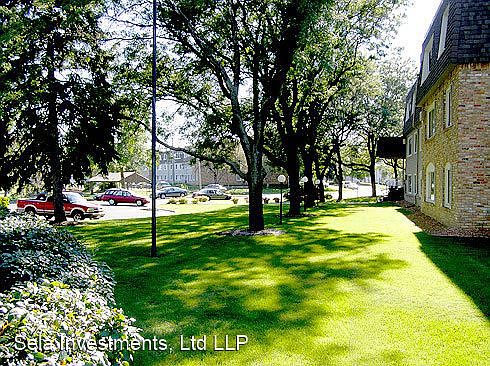 3rd image of 2700 Rhode Island Ave S #233