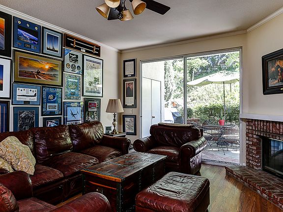 5th image of 24424 Hampton Dr Unit A