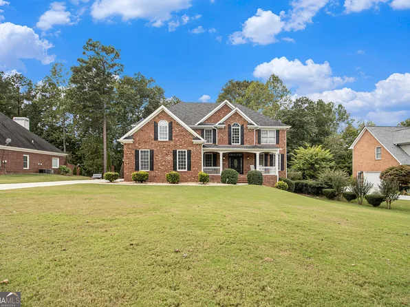 5105 Highland Lake Dr S, Atlanta, GA 30349