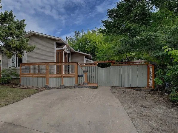 7309 W Patterson Dr, Grande Prairie, AB T8V 5H1