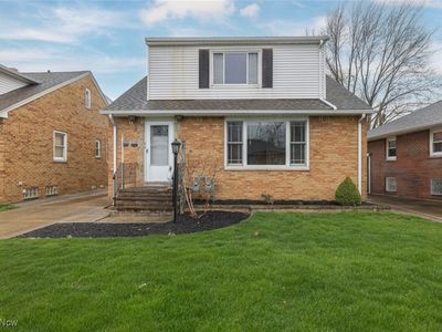 1906 North Ave, Parma, OH, 44134