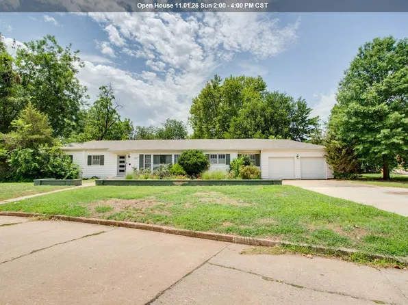 1207 Sunset Ave, Enid, OK 73703