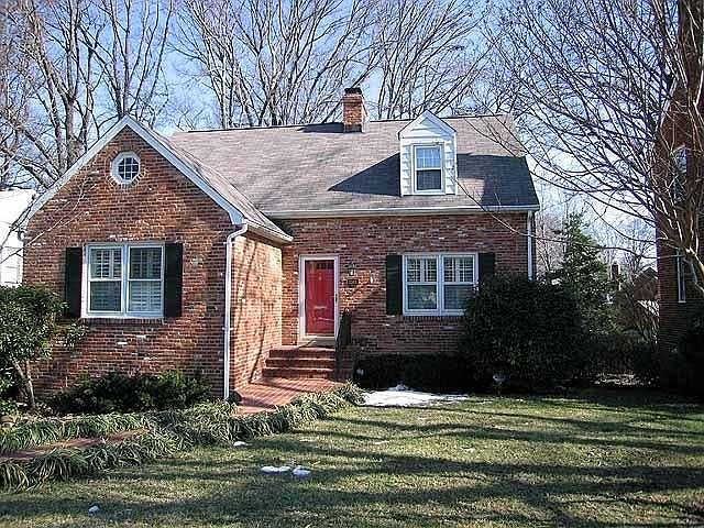 Unassuming Brick Cape Hides Lots of Sunny Space and Characte