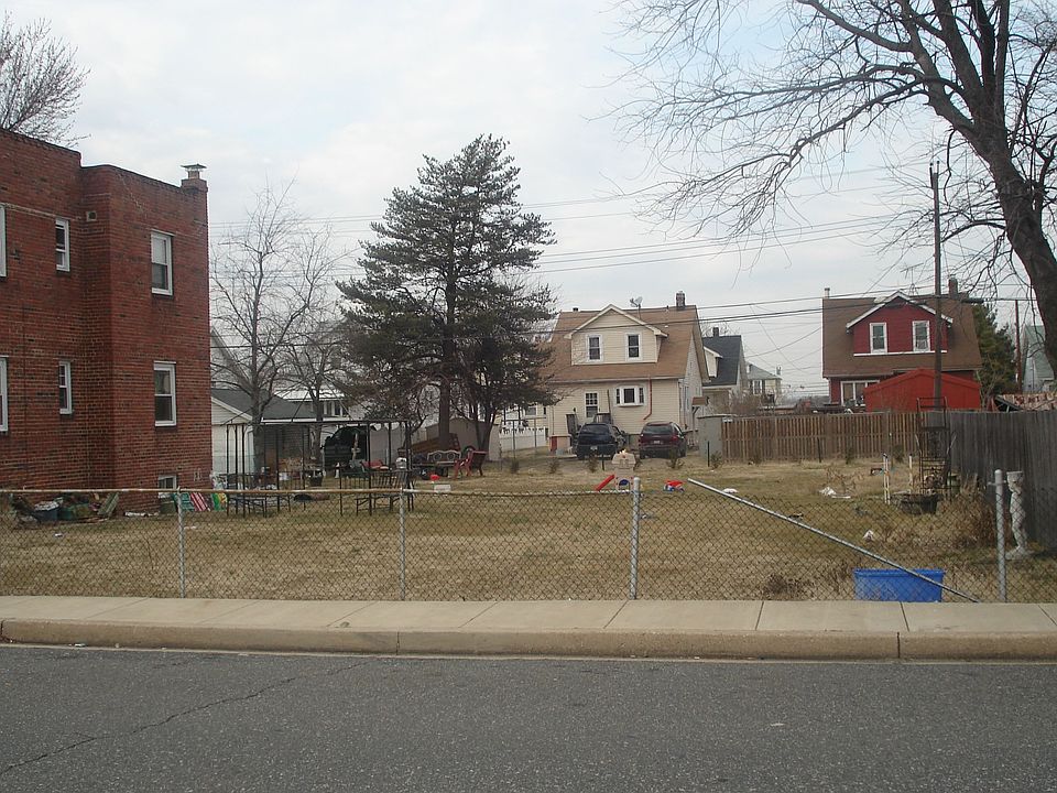 2nd image of 6514 Colgate Ave