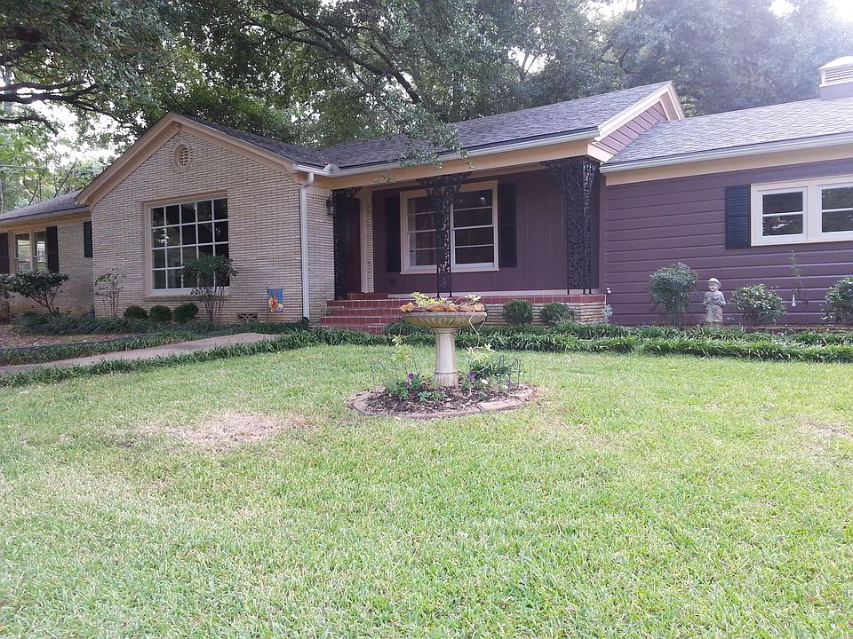 1st image of 812 Highland Dr