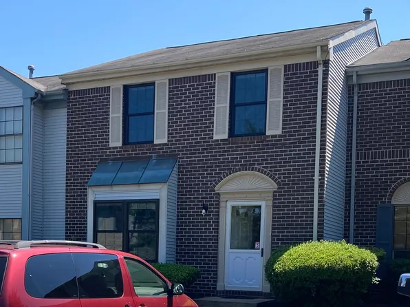 239 Hampshire Ct, Piscataway, NJ 08854