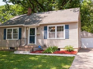 1933 SW Randolph Ave, Topeka, KS 66604