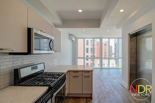 Rented by Next Door Realty NYC | media 52