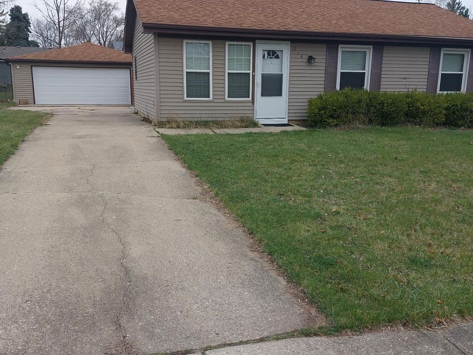 1st image of 204 Grant Dr