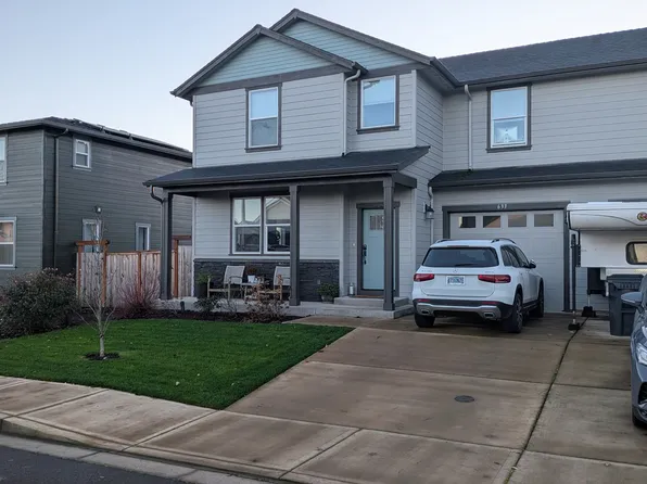 633 Kerns Dr, Dallas, OR 97338
