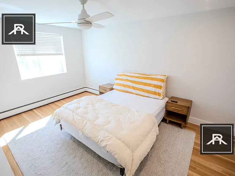 50 Green St #403 — Photo 13