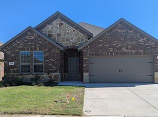 236 Wakefield Rd, Fate, TX 75189