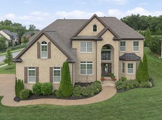 9201 Dutch Belted Ct, Nolensville, TN 37135