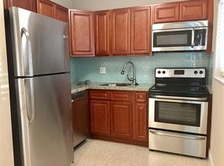 Topanga Canyon - 2255 NE 51st St, Fort Lauderdale, FL 33308