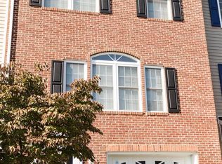 1414 Mountain Spring Ln, Harrisonburg, VA 22801