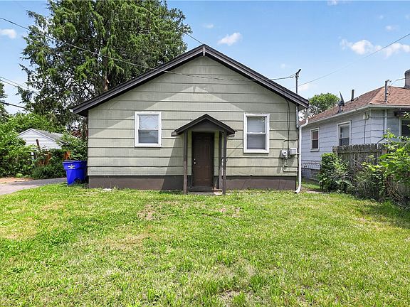 4th image of 2369 Emerson Ave