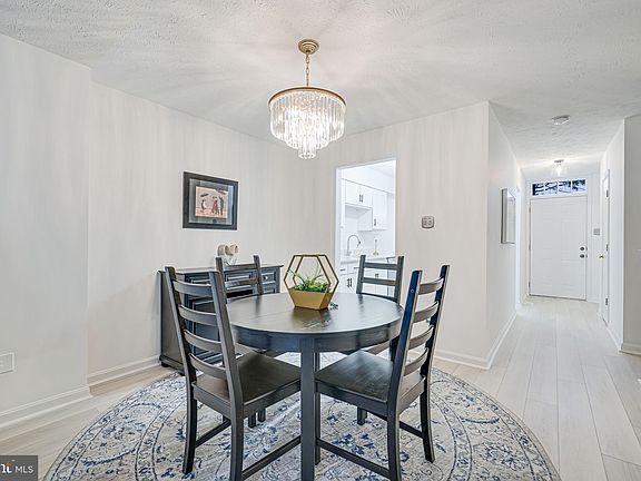 5th image of 13916 Preacher Chapman Pl