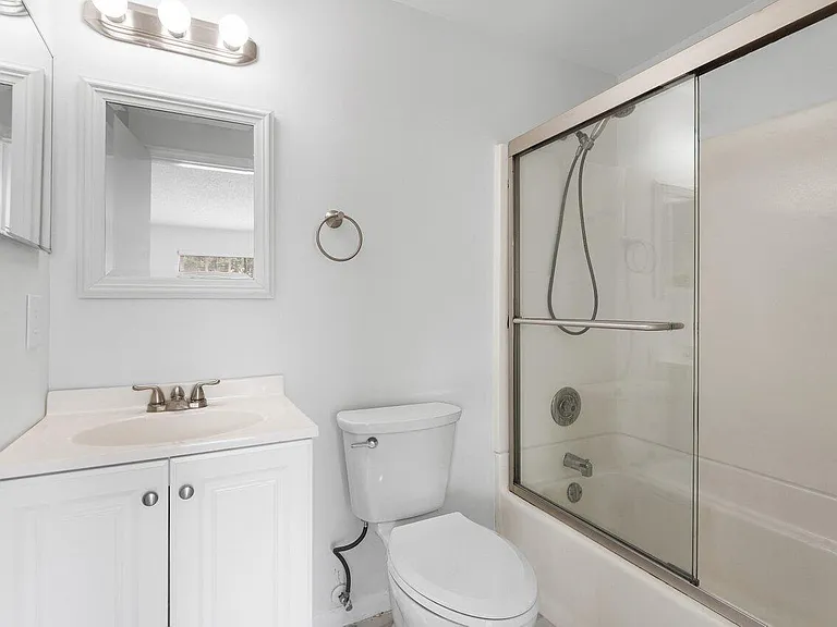 304 Georgian Park Dr — Photo 21