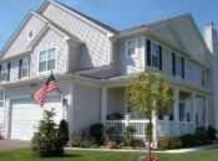 2815 Glacier Way UNIT F, Wauconda, IL 60084
