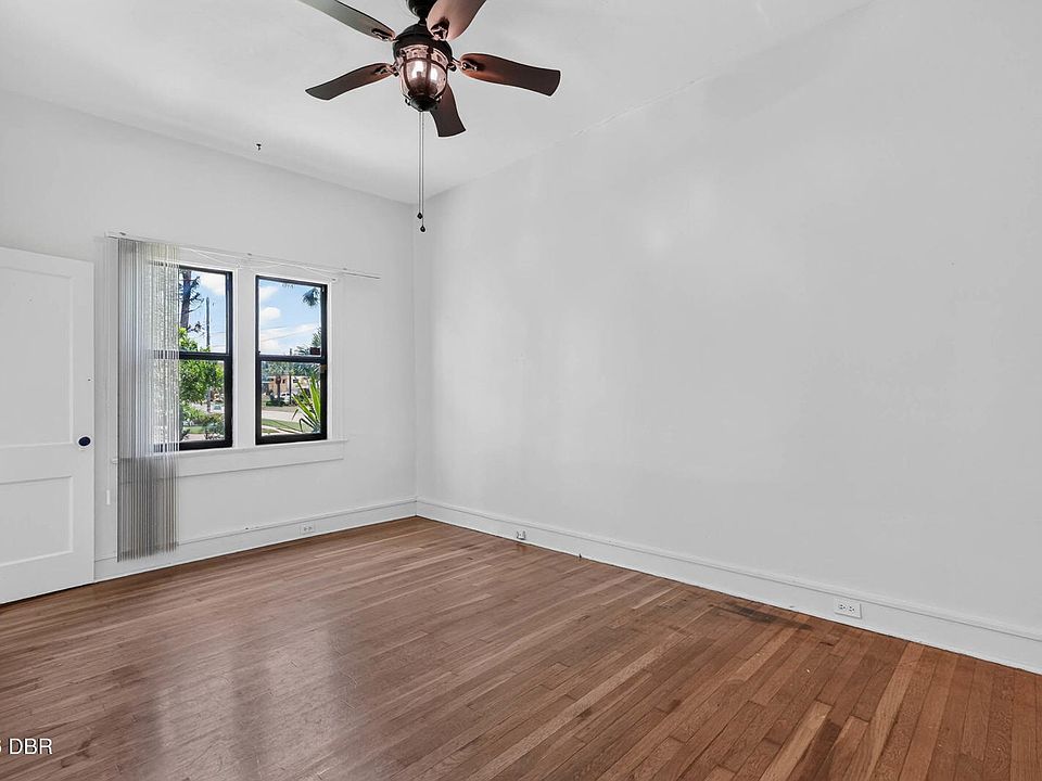 34th image of 27 Ormond Shores Dr