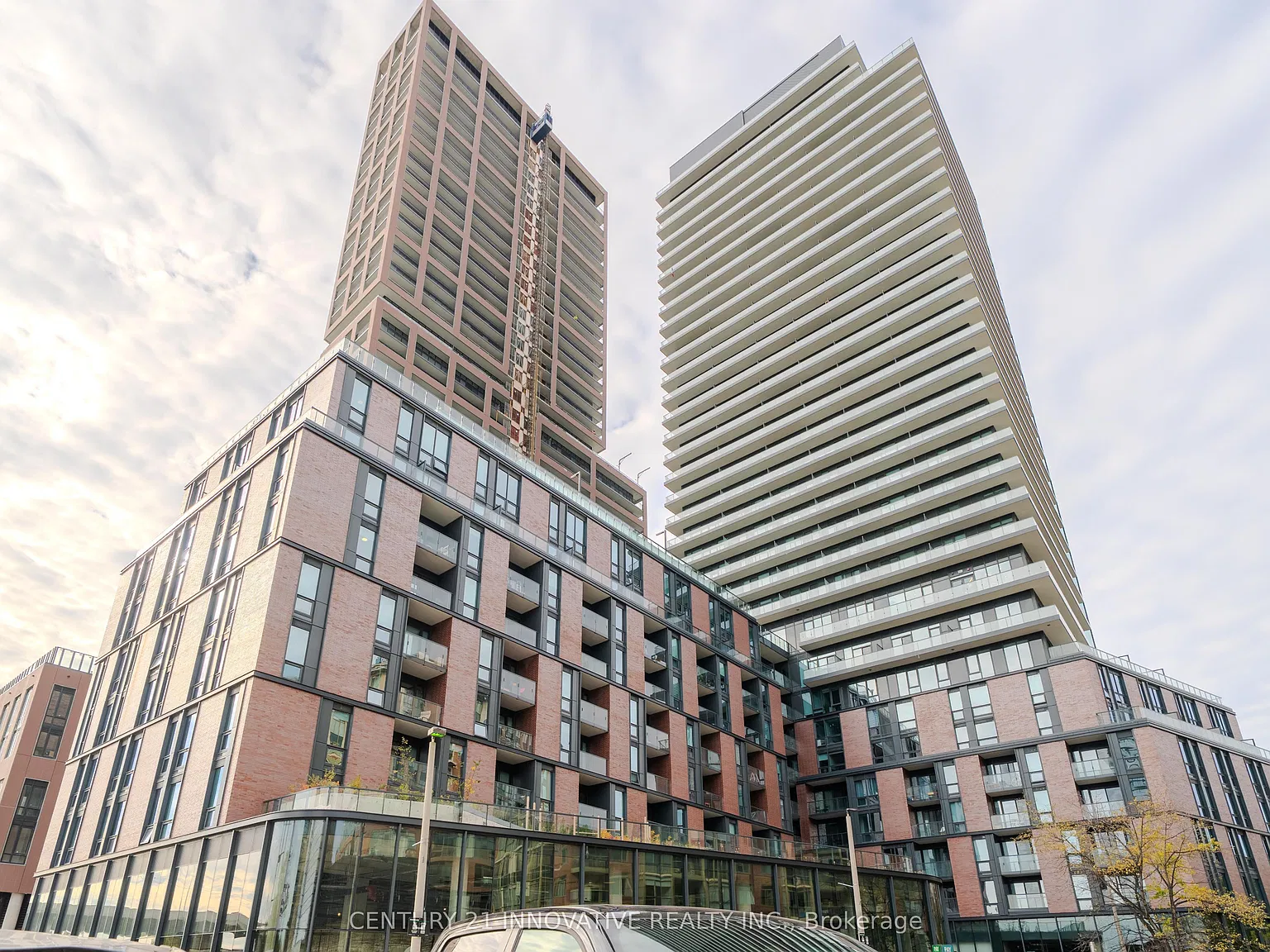 2 bed, $2,350 — Photo 2