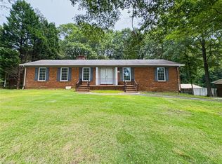 120 Monroe Dr, Lexington, NC 27295