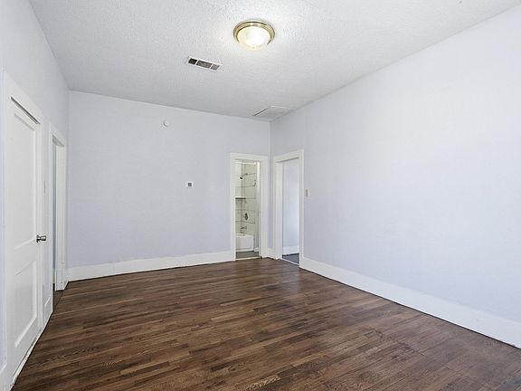 5th image of 516 Mill St Unit B