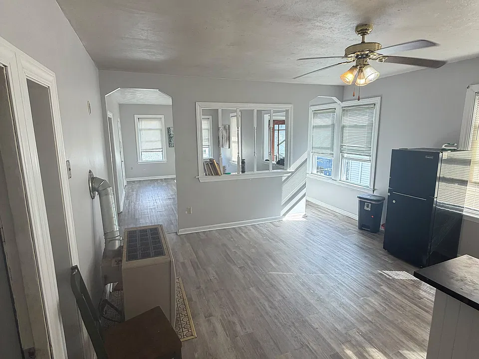 475 N Front St #3