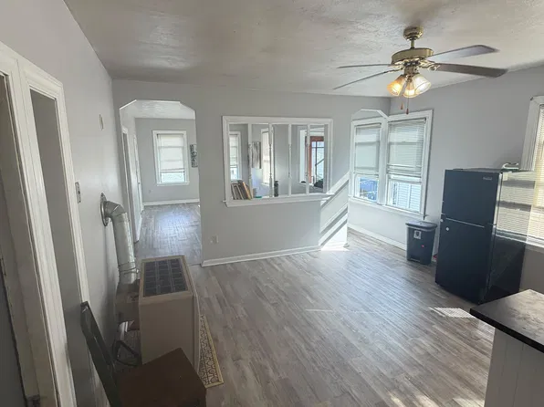 475 N Front St #3, New Bedford, MA 02746