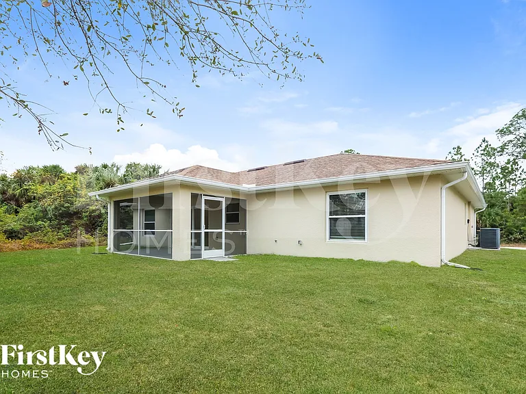 3809 Everglades Ter — Photo 18