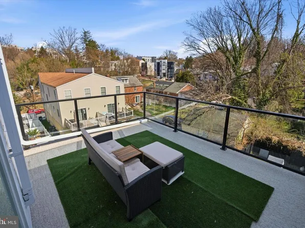4743 Sheldon St, Philadelphia, PA 19127