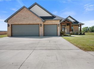 4609 Olivera St, Mustang, OK 73064