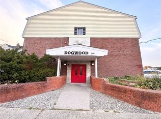 250 N Bishop Ave APT 35, Bridgeport, CT 06610