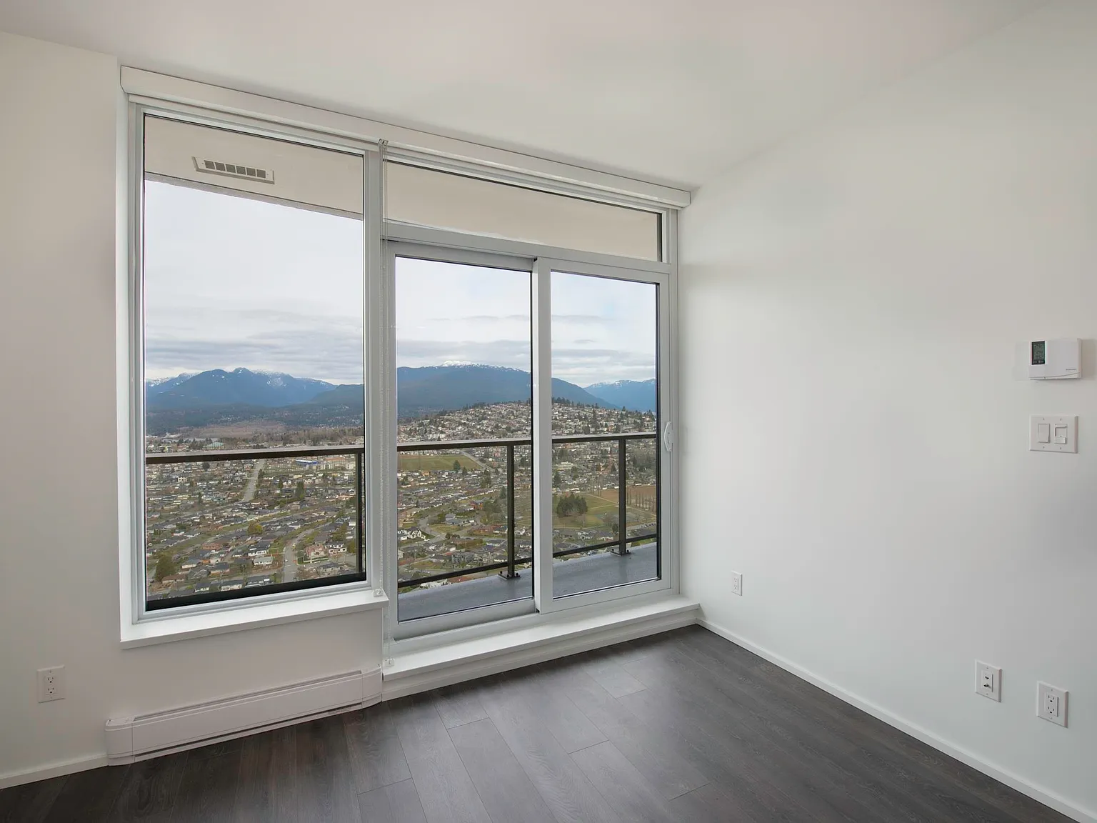 1 bed, 542 sqft, $2,350 — Photo 4